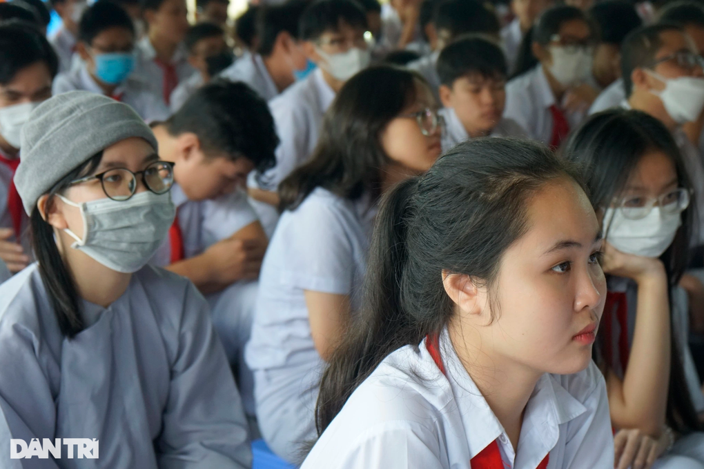 Học sinh thi viết thư quốc tế UPU về sức mạnh siêu anh hùng - 3 Học sinh thi viết thư quốc tế UPU về sức mạnh siêu anh hùng - 3