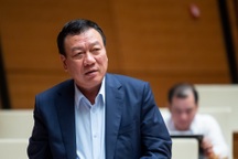 Đại biểu chất vấn đạo đức lực lượng thanh tra: "Chân mình còn lấm bê bê..."