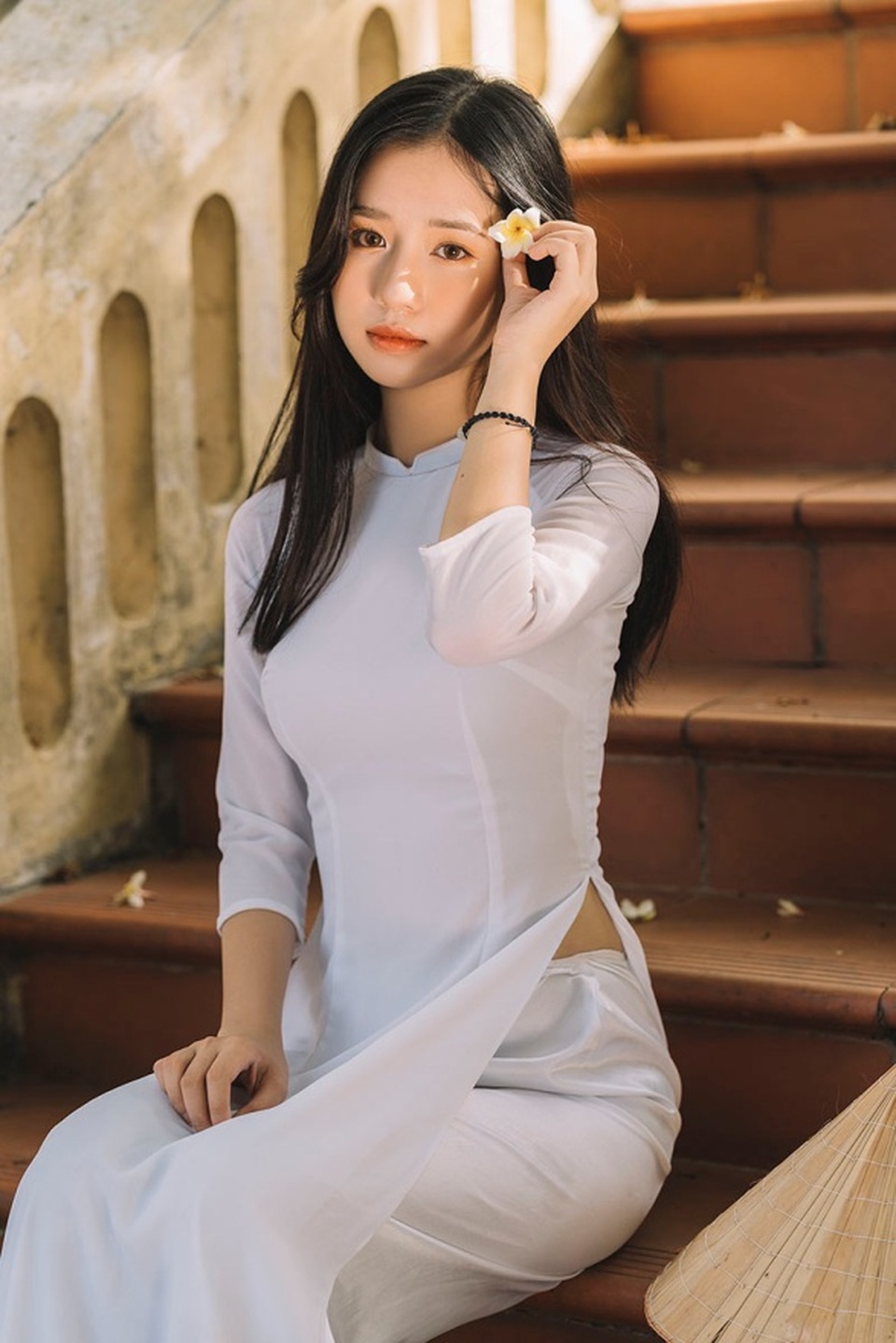Nữ sinh xứ Thanh đẹp dịu dàng trong tà áo dài trắng - 6 Nữ sinh xứ Thanh đẹp dịu dàng trong tà áo dài trắng - 6