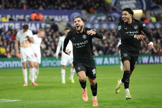 Man City, Arsenal, Chelsea vào tứ kết Cúp Liên đoàn Anh, Liverpool bị loại