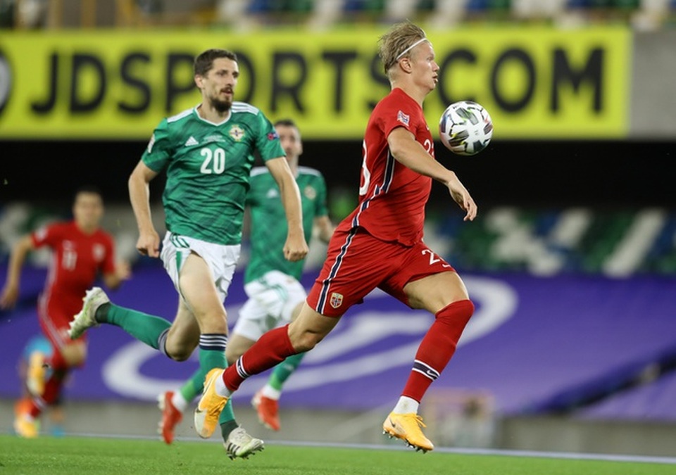 Erling Haaland lập cú đúp trong chiến thắng 5-1 của Na Uy - 4 Erling Haaland lập cú đúp trong chiến thắng 5-1 của Na Uy - 4