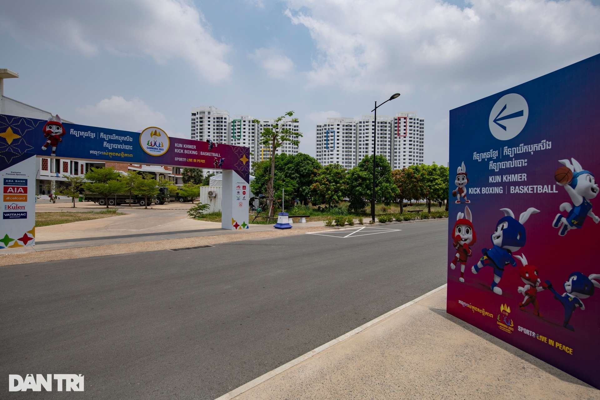 Cận cảnh thuyền buồm 160 triệu USD của Campuchia trước khai mạc SEA Games - 12 Cận cảnh thuyền buồm 160 triệu USD của Campuchia trước khai mạc SEA Games - 12