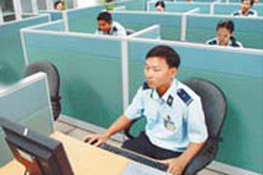 Thông quan tờ khai hải quan điện tử đầu tiên