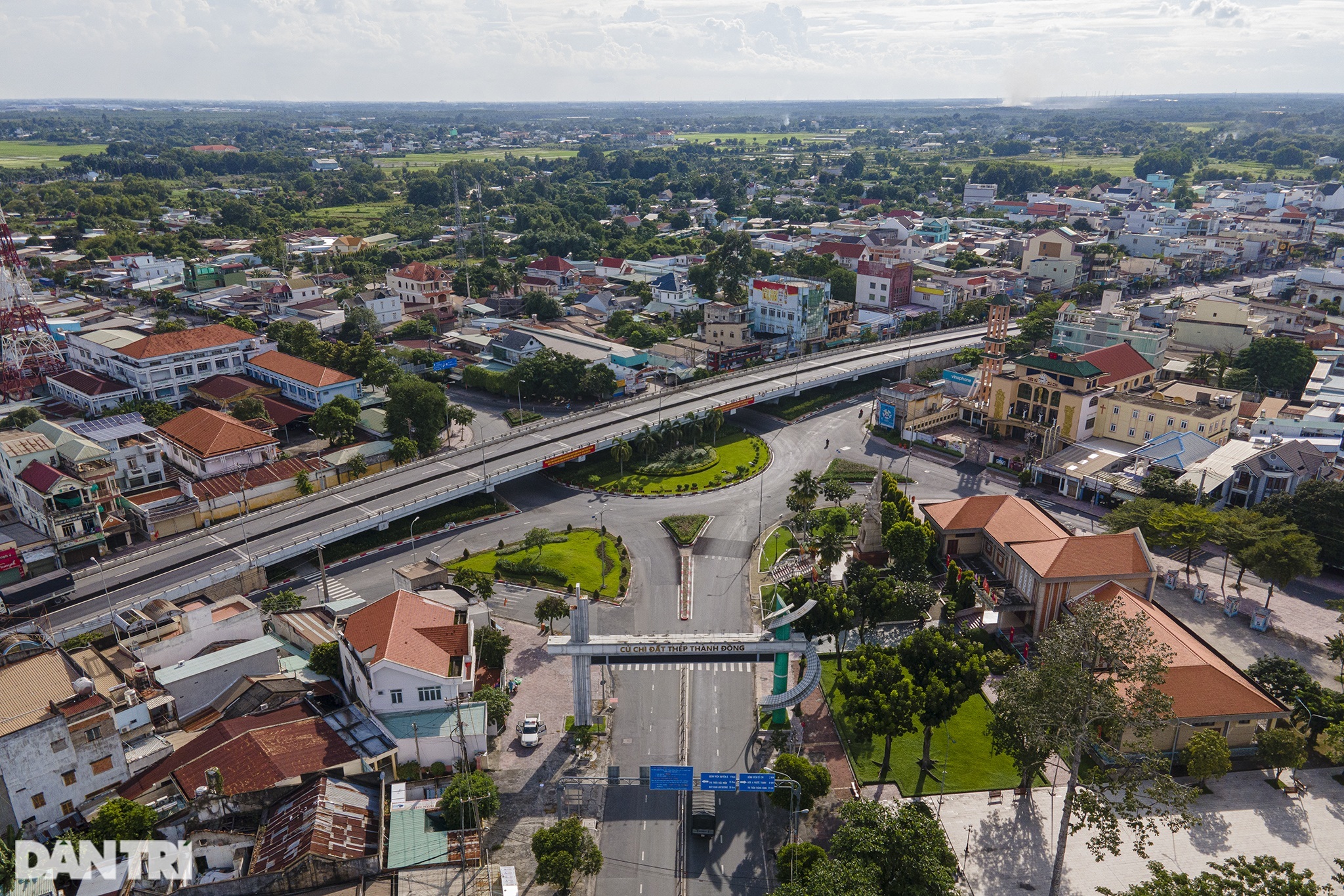 Những việc TPHCM cần làm để đưa các huyện lên thành phố sau năm 2030