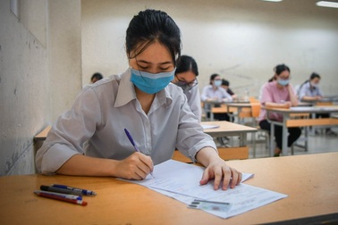 Sáng nay, hơn 11.000 thí sinh dự thi tốt nghiệp THPT đợt 2 môn Ngữ văn