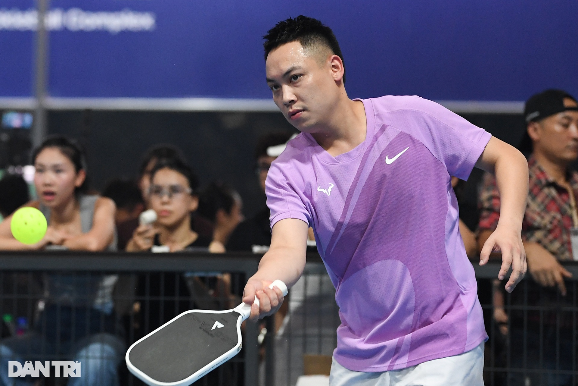 Cảm xúc ăn mừng thăng hoa, đôi công kịch tính trong giải pickleball Dân trí - 14