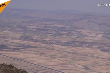 Khoảnh khắc quân đội Syria bắn hạ máy bay không người lái có gắn bom của khủng bố