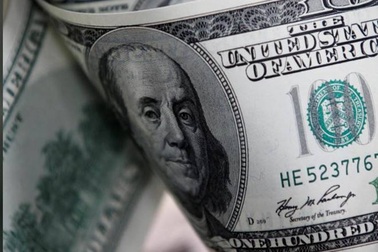 Người đàn ông choáng váng khi thấy 2,45 tỷ USD “nổi” trong tài khoản