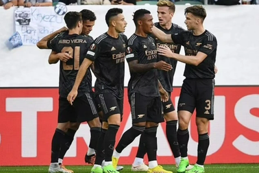 UEFA thông báo hoãn trận đấu Arsenal - PSV ở Europa League