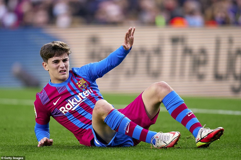 Real Madrid giành 3 điểm trước Sociedad, Barcelona gục ngã dưới tay Betis - 1 Real Madrid giành 3 điểm trước Sociedad, Barcelona gục ngã dưới tay Betis - 1