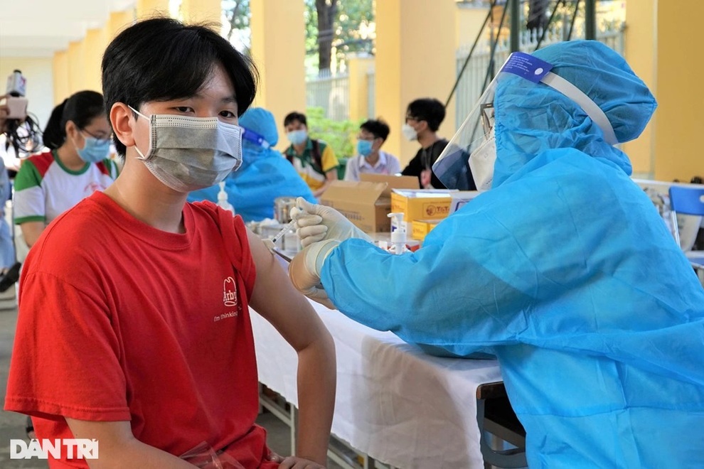 Cần Thơ yêu cầu người chưa tiêm vaccine hạn chế ra khỏi nhà - 2 Cần Thơ yêu cầu người chưa tiêm vaccine hạn chế ra khỏi nhà - 2