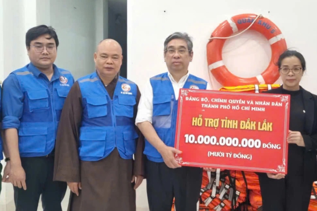 Mưa lũ vượt tần suất 100 năm, Đắk Lắk kêu gọi TPHCM cứu trợ khẩn cấp - 3 Mưa lũ vượt tần suất 100 năm, Đắk Lắk kêu gọi TPHCM cứu trợ khẩn cấp - 3