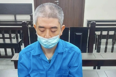 Gã đàn ông đâm chết người tình trên phố Hàng Bài thoát án tử