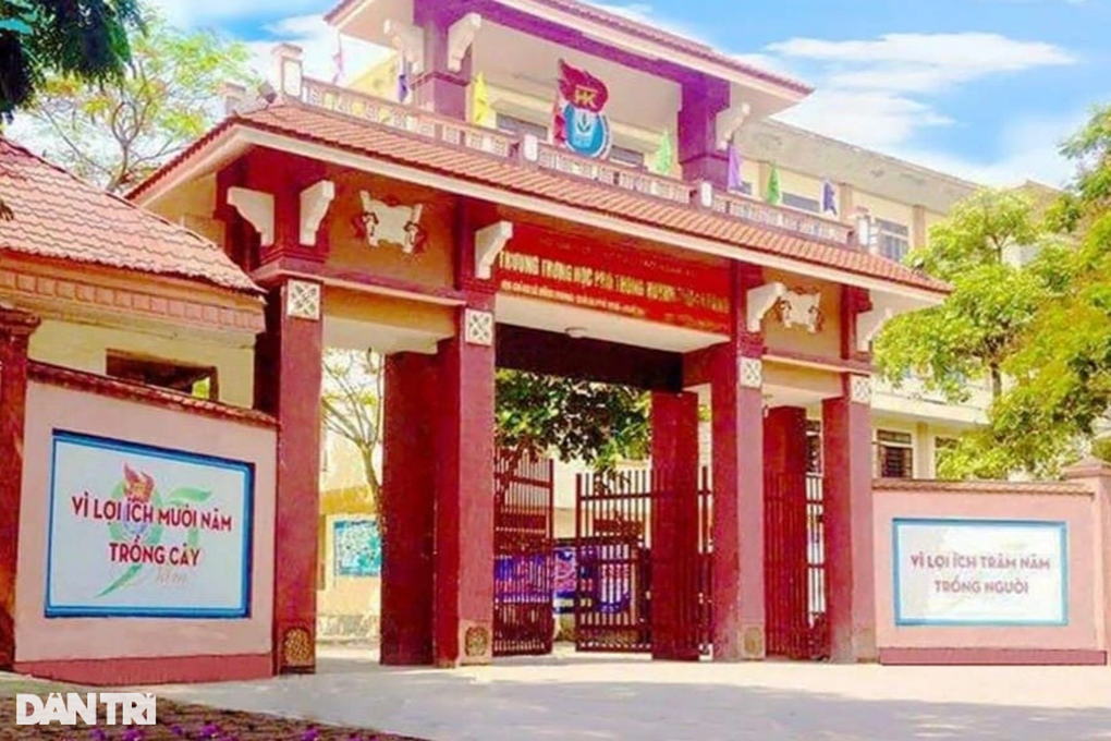 Nữ giáo viên miệt thị học sinh trong lớp do liên quan tới tiền xã hội hóa - 1 Nữ giáo viên miệt thị học sinh trong lớp do liên quan tới tiền xã hội hóa - 1