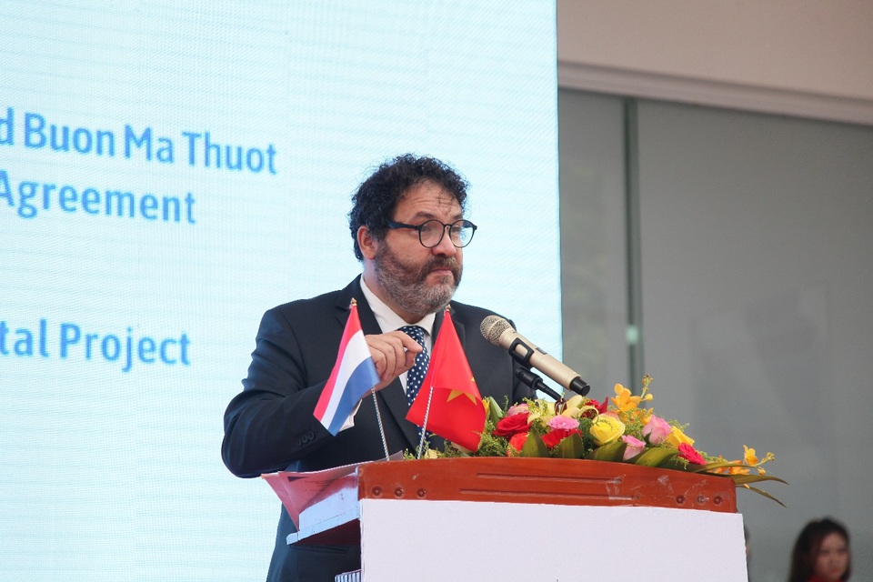 Philips và Trường Đại học Buôn Ma Thuột hợp tác xây dựng bệnh viện thông minh - 2