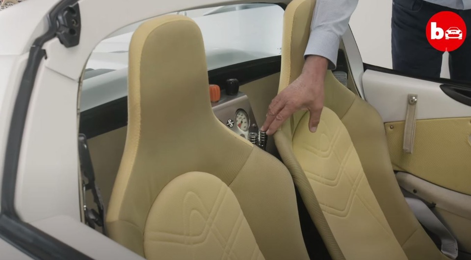 Rinspeed sQuba - Siêu phẩm ô tô lai tàu ngầm duy nhất trên thế giới - 3