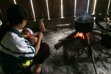 Hủ tục bắt vợ và nước mắt của những cô dâu nhí