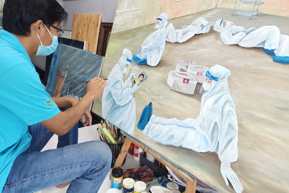 Xúc động bé cách ly, mẹ gọi zalo gặp con qua tranh vẽ của họa sĩ Bạc Liêu - 1 Xúc động bé cách ly, mẹ gọi zalo gặp con qua tranh vẽ của họa sĩ Bạc Liêu - 1