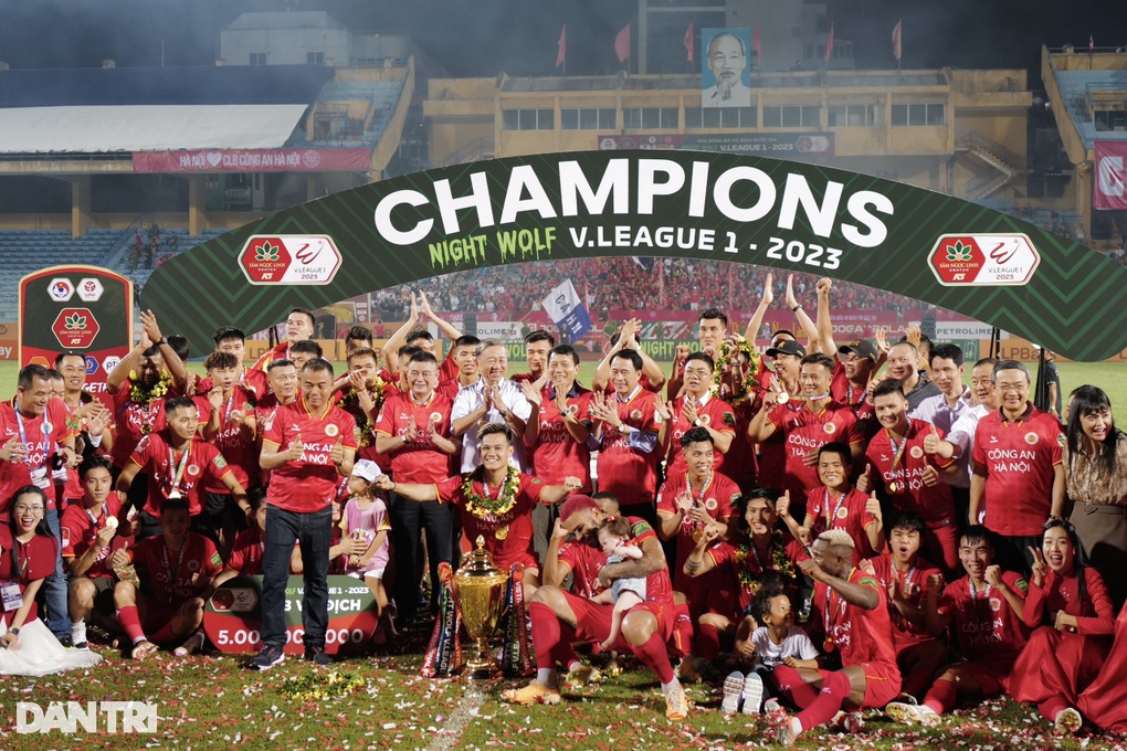 CLB Công An Hà Nội vô địch V-League 2023 - 1 CLB Công An Hà Nội vô địch V-League 2023 - 1