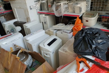 Hàng điện tử cũ nội địa Nhật vẫn hút khách dù hàng mới cực rẻ