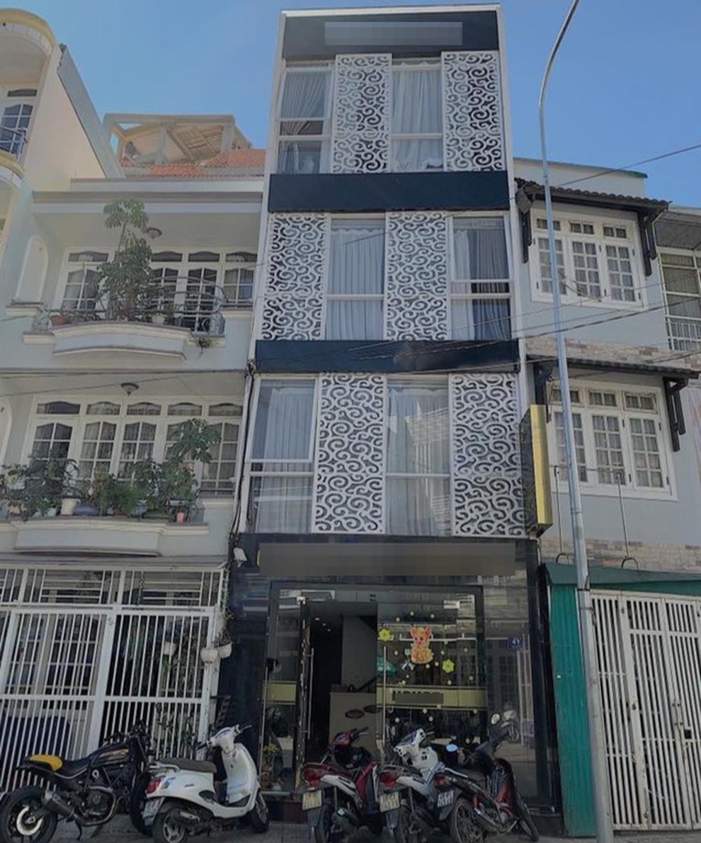Mua lại khách sạn chờ hết dịch, chưa được 1 năm phải sang nhượng 3 lần - 1 Mua lại khách sạn chờ hết dịch, chưa được 1 năm phải sang nhượng 3 lần - 1