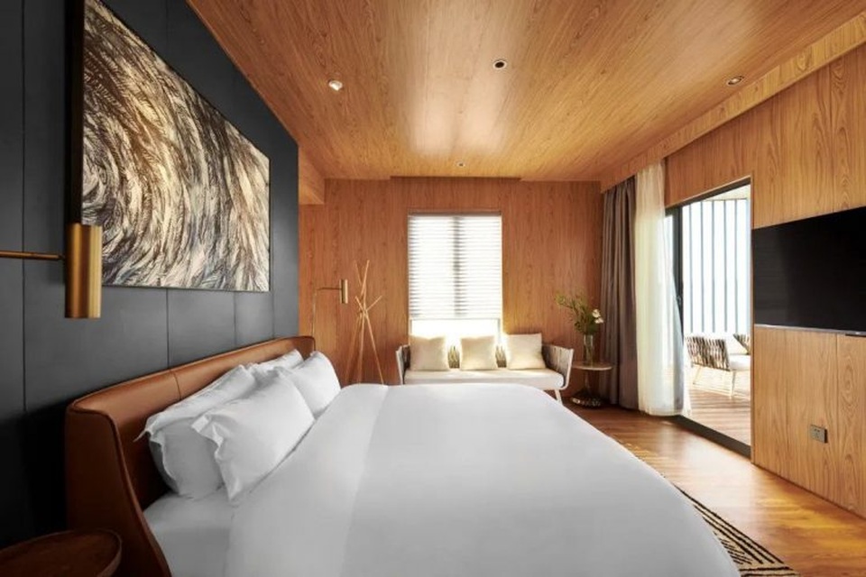 Đại gia chi tiền tỷ làm dinh thự nổi trên biển, trốn cuộc sống bận rộn - 5 Đại gia chi tiền tỷ làm dinh thự nổi trên biển, trốn cuộc sống bận rộn - 5