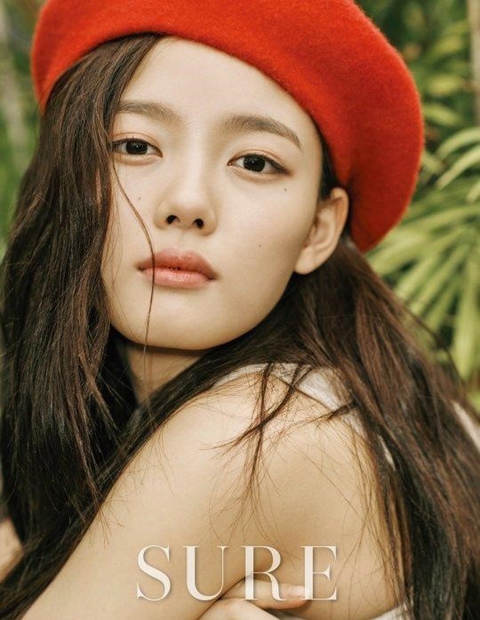 “Em gái quốc dân” Kim Yoo Jung “lột xác” ngoạn mục ở tuổi 21 - 28 “Em gái quốc dân” Kim Yoo Jung “lột xác” ngoạn mục ở tuổi 21 - 28