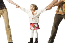 Không giao con theo quyết định của Tòa, có thể bị xử lý đến 2 năm tù?