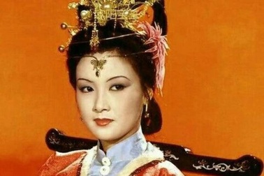 Hé lộ điều kiện kết hôn nghiệt ngã của "Phượng Ớt" Đặng Tiệp