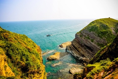 "Siết" du lịch mạo hiểm