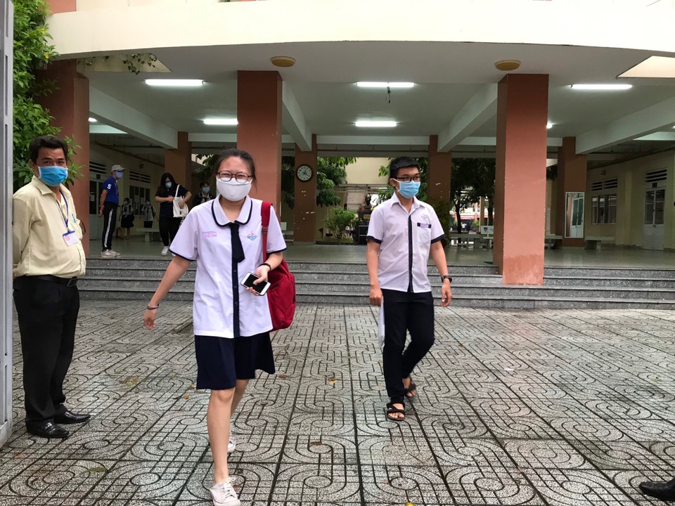 Chỉ mặt đặt tên những câu hỏi môn Toán khiến thí sinh khóc ròng - 3 Chỉ mặt đặt tên những câu hỏi môn Toán khiến thí sinh khóc ròng - 3