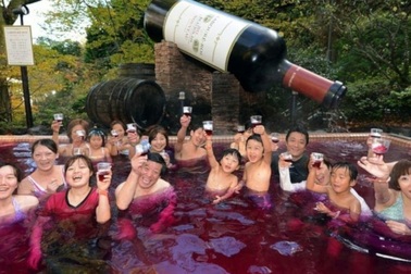 7 nhà tắm công cộng kỳ quặc nhất thế giới