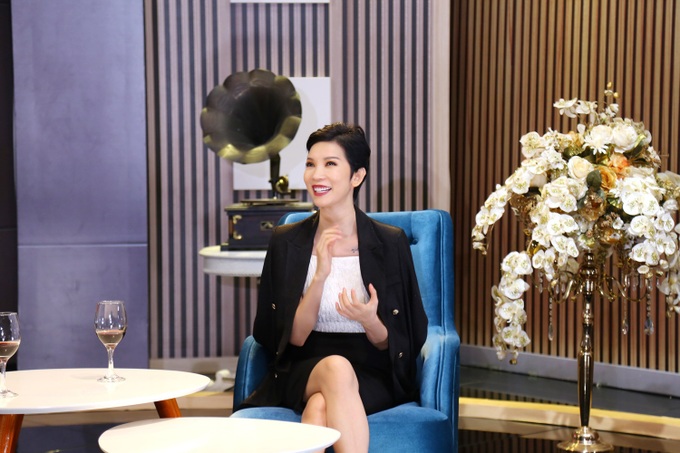 Xuân Lan khẳng định người mẫu không nghèo, kể cả người mẫu mới vào nghề - Ảnh 2. Xuân Lan khẳng định người mẫu không nghèo, kể cả người mẫu mới vào nghề - Ảnh 2.