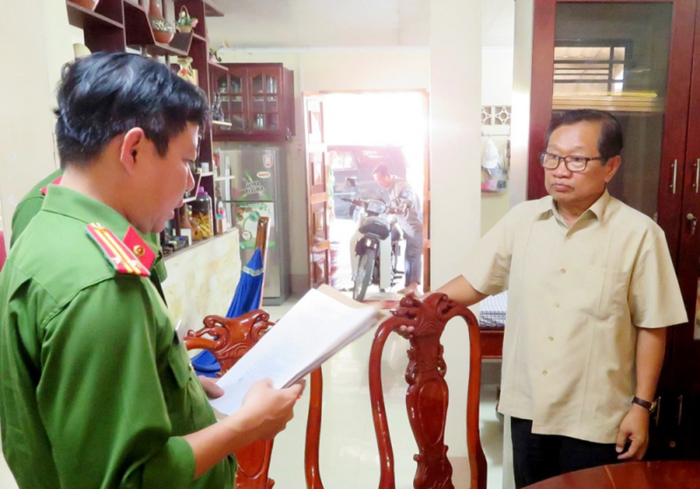 Khởi tố nguyên Trưởng Ban dân tộc tỉnh An Giang cùng thuộc cấp - 1 Khởi tố nguyên Trưởng Ban dân tộc tỉnh An Giang cùng thuộc cấp - 1