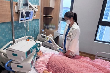 Nội soi ngược dòng ERCP cứu sống bệnh nhân có sỏi 0,5cm tắc ống mật chủ