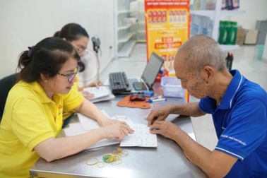 "Đặc quyền" BHYT hưu trí dành cho người có công