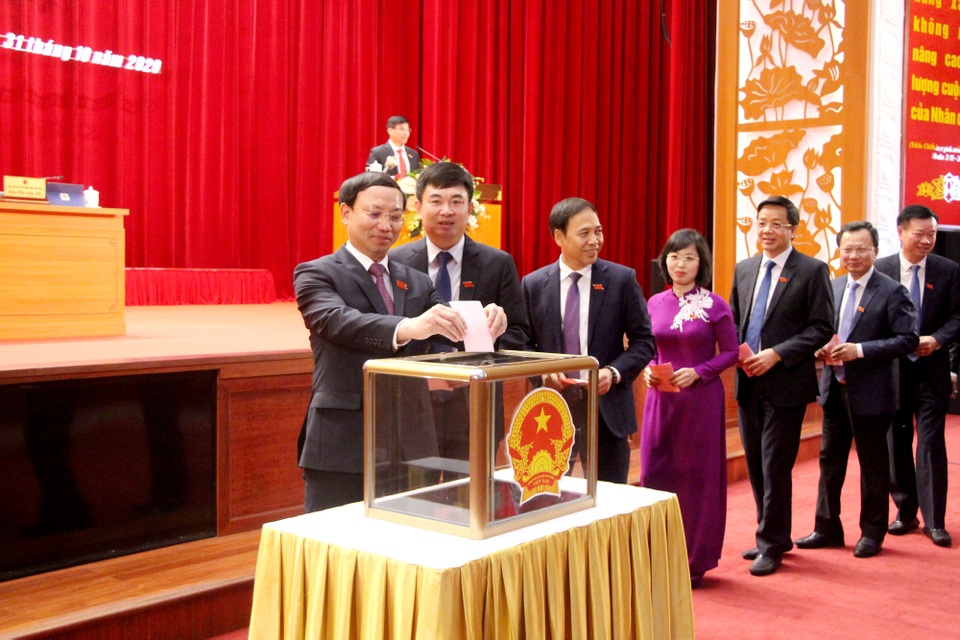 Ông Nguyễn Tường Văn làm Chủ tịch tỉnh Quảng Ninh - 1 Ông Nguyễn Tường Văn làm Chủ tịch tỉnh Quảng Ninh - 1