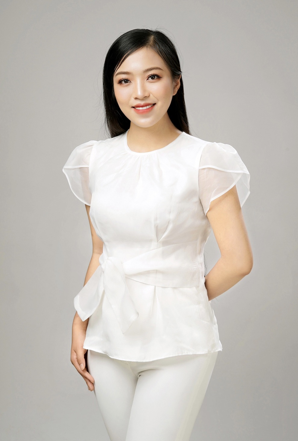 Con nhà người ta tốt nghiệp thủ khoa, làm CEO ở tuổi 22 - 2 Con nhà người ta tốt nghiệp thủ khoa, làm CEO ở tuổi 22 - 2