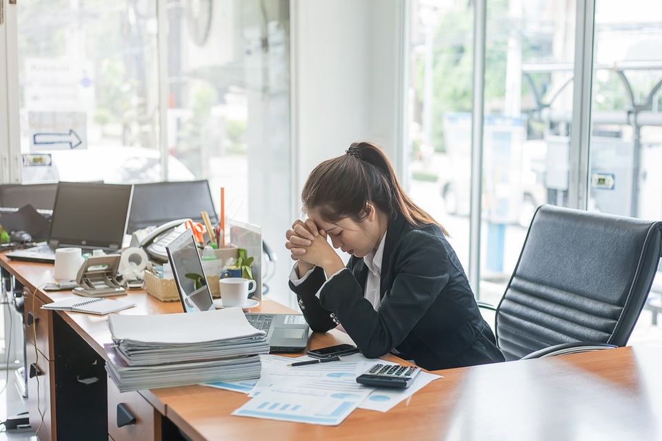 Luật lao động mới của Nhật Bản gây lo ngại làm tăng nguy cơ “bạo lực” - 1 Luật lao động mới của Nhật Bản gây lo ngại làm tăng nguy cơ “bạo lực” - 1
