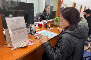 Hơn 50.000 người lao động nộp hồ sơ hưởng trợ cấp thất nghiệp