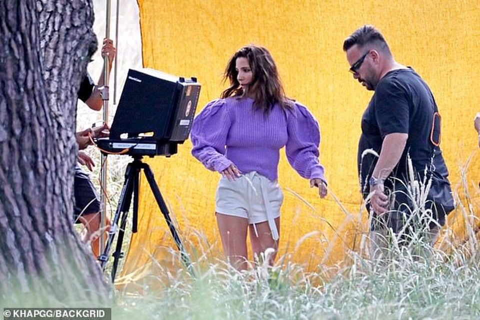 Vợ Thần Sấm trẻ đẹp ngỡ ngàng ở tuổi 45 - 6