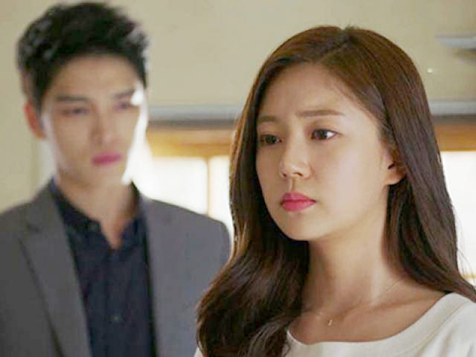 Tôi có nên rút hết 10 năm tiết kiệm trả nợ cho nhà bạn gái? - 1