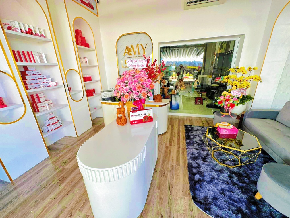 Dr.Halee ra mắt showroom tại Bình Phước - 2 Dr.Halee ra mắt showroom tại Bình Phước - 2