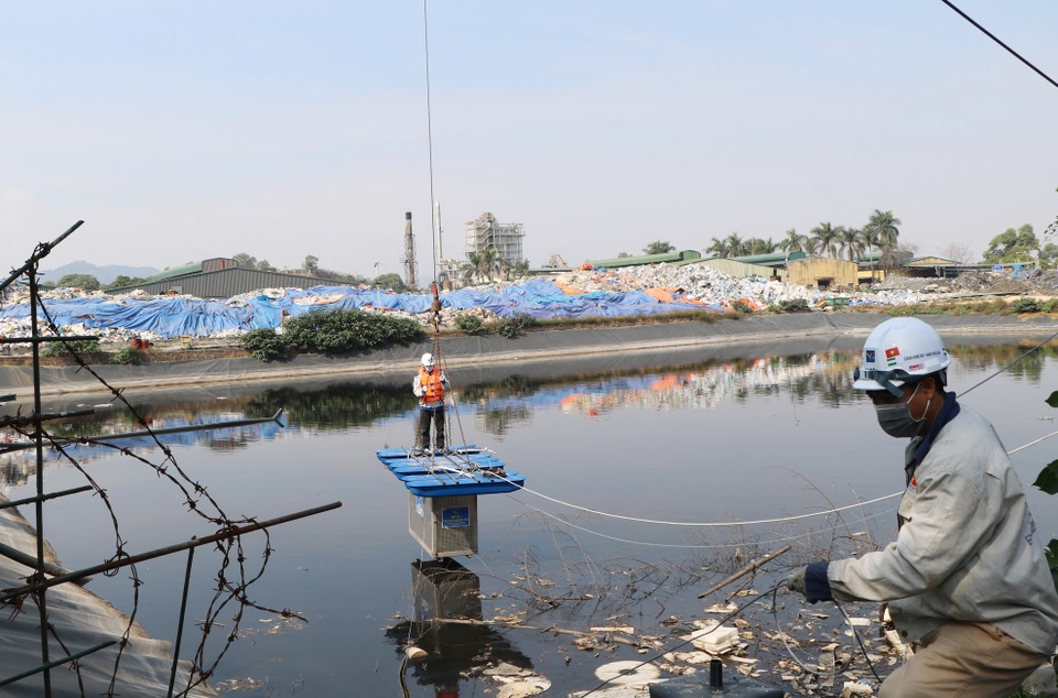 Cận cảnh hệ thống khử mùi bãi rác Nam Sơn bằng công nghệ Nhật Bản - 3 Cận cảnh hệ thống khử mùi bãi rác Nam Sơn bằng công nghệ Nhật Bản - 3