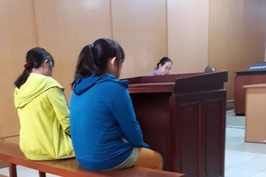 Phút yếu lòng của bà mẹ đơn thân