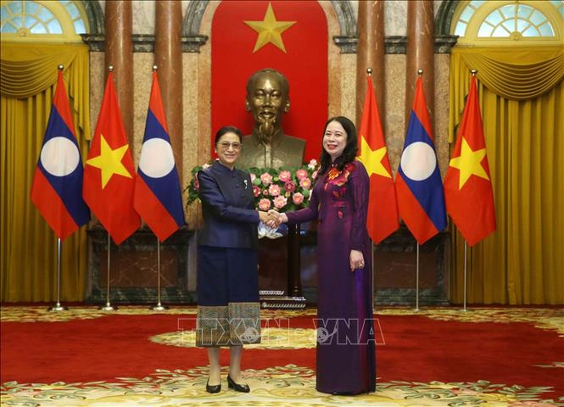 Chủ tịch nước Nguyễn Xuân Phúc tiếp Phó Chủ tịch nước Lào Pany Yathotou - 2 Chủ tịch nước Nguyễn Xuân Phúc tiếp Phó Chủ tịch nước Lào Pany Yathotou - 2