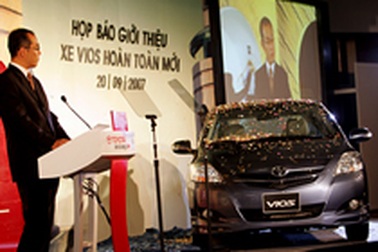 Toyota ra mắt xe Vios hoàn toàn mới