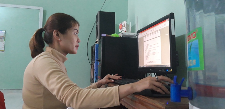 Nghỉ tránh dịch Covid-19, giáo viên nỗ lực mưu sinh để giữ nghề - 1 Nghỉ tránh dịch Covid-19, giáo viên nỗ lực mưu sinh để giữ nghề - 1