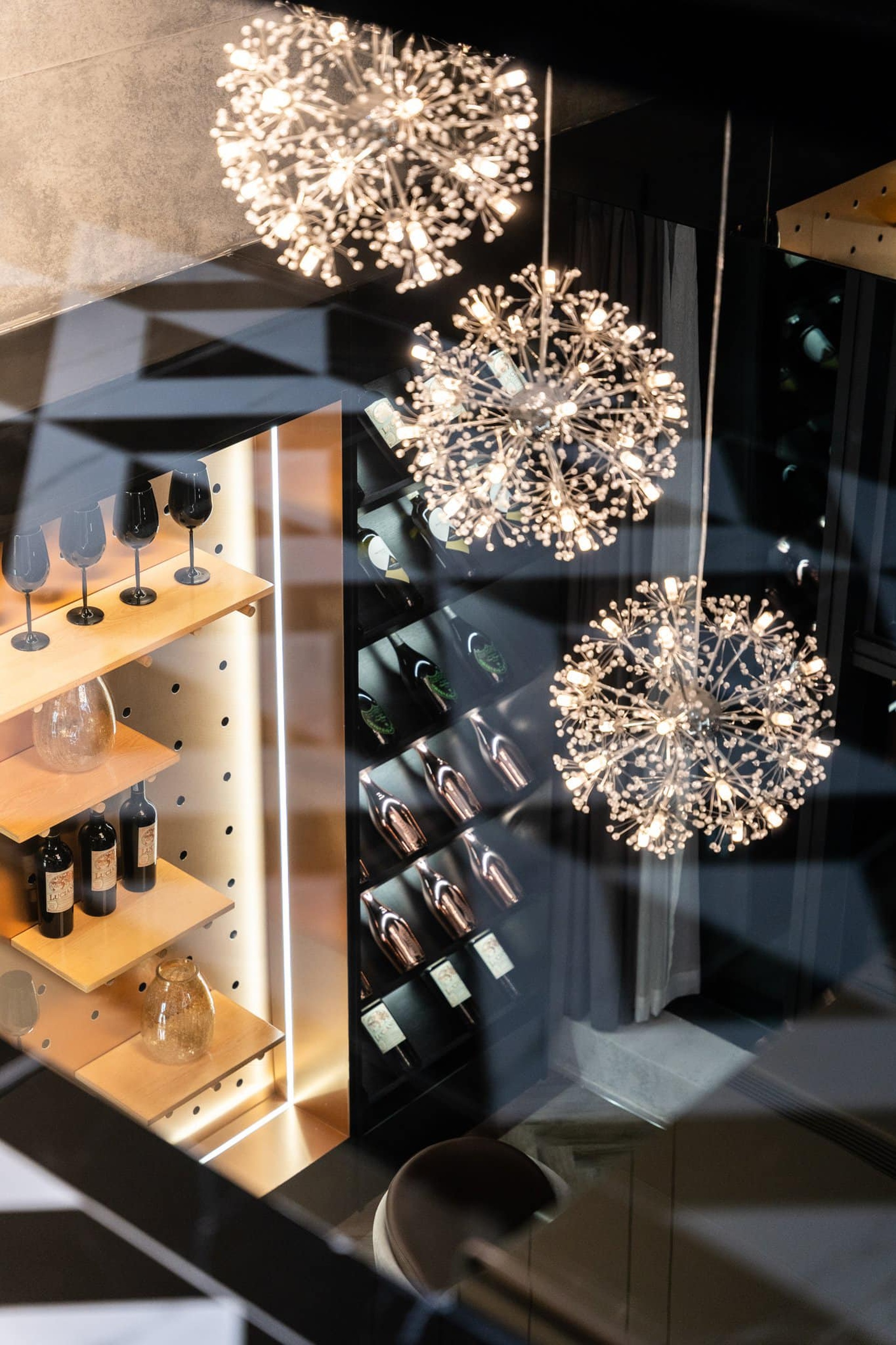 Choáng ngợp với nội thất căn duplex của 9x Hà Nội - 9