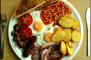 Bữa sáng nhiều món rán, dễ ung thư ruột 